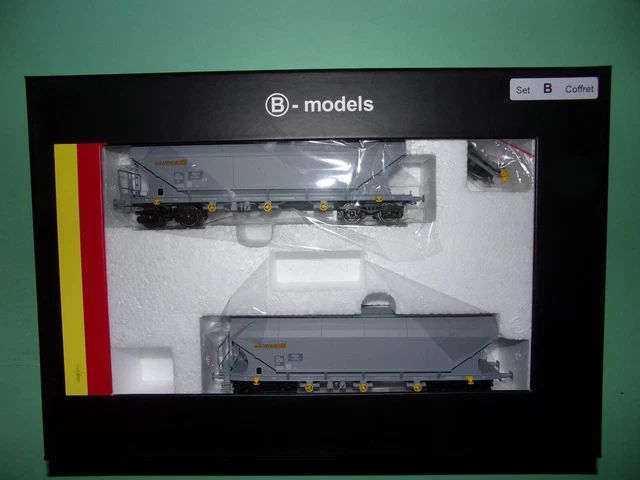 Coffret 3 Wagons Céréaliers TRIX 24500 – Échelle H0 – Neuf