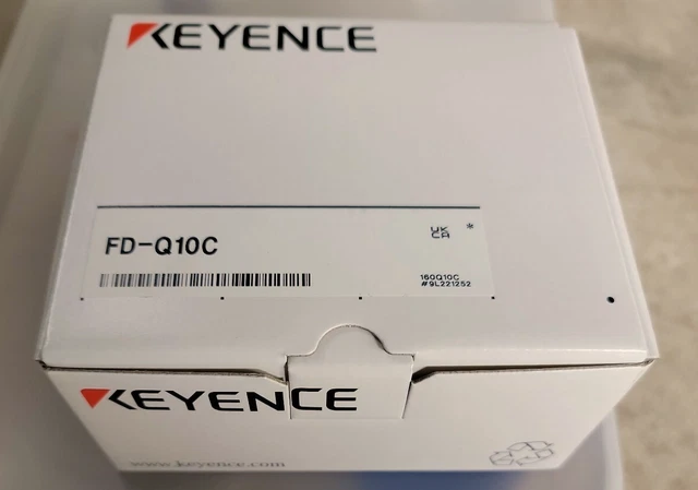 KEYENCE FD-Q10C Digital Flowmater Clamp-on Type Flow Sensor Systems Unused item.