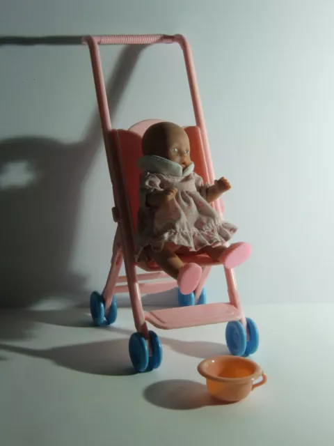 Puppen-Buggy-Wagen  klappbar + Baby-Püppchen von Zapf   aus Kunststoff