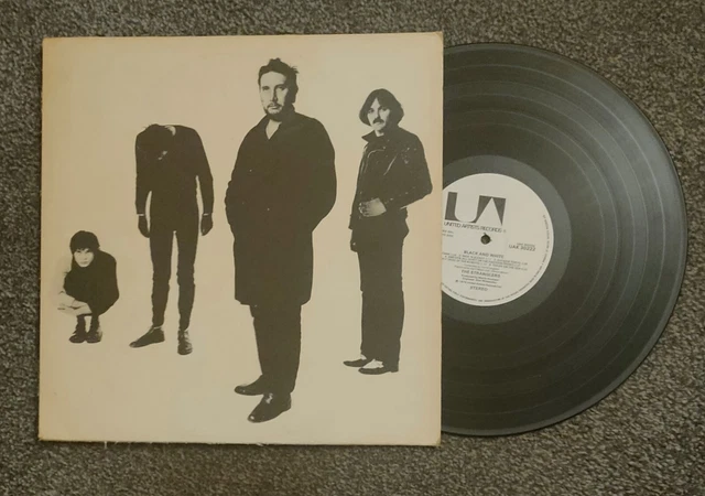 LP Vinyl-The Stranglers " Black And White" With Free 7” Record VG+VG+VG. 1978