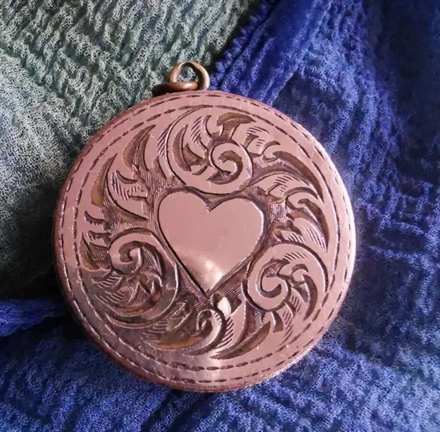 Antique Victorian Edwardian gold filled  folate heart round photo locket