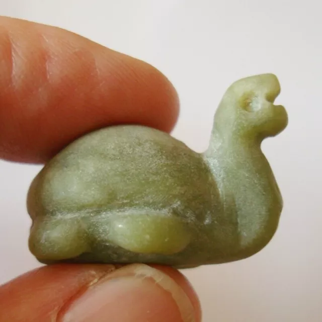 Ancient PYU Natural Burma Green Agate Hand Carved Turtle Bead Lucky Pendant 115