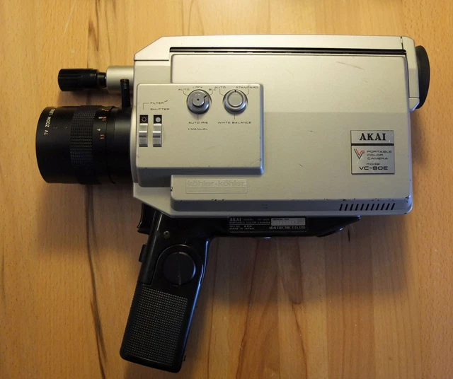 AKAI - VC-90E - Portable Color Camera - Portable Kamera inkl. Alu ...