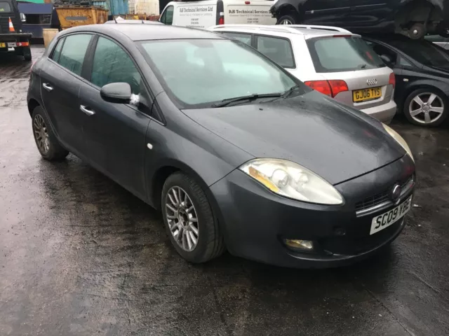 2009 Fiat Bravo 1.4  Grey 1 X Wheel Nut Full Car In For Spares Parts Breaking