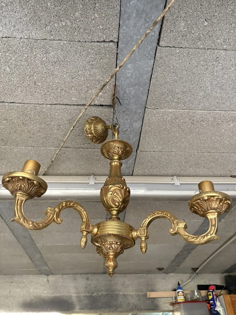 Lustre en bronze doré à 18 feux, époque Napoléon III - XIXe siècle - N.108588