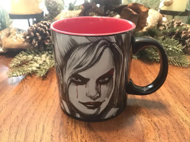 DC Comics Harley Quinn 20 oz. Coffee Mug