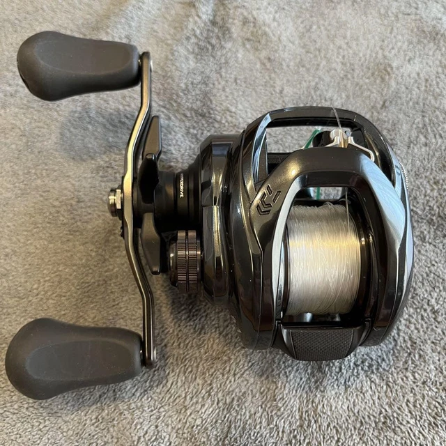 リール DAIWA Tatula TW300XHL Amazon.com : Daiwa TTU300HS Tatula Tw300 Baitcast Reel, 7