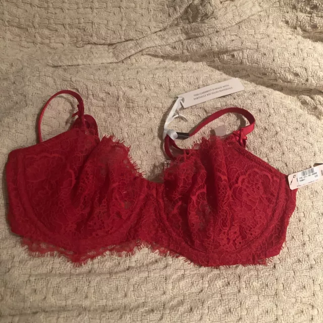 VICTORIAS SECRET RED Push Up Without Padding Lace Bra 32DD £16.50