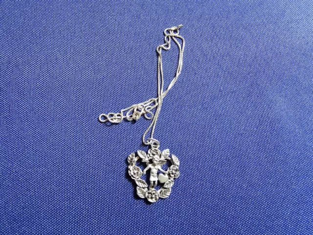 Grandma Grabe's Beautiful Vintage 925 Sterling Silver Cherub Heart Necklace