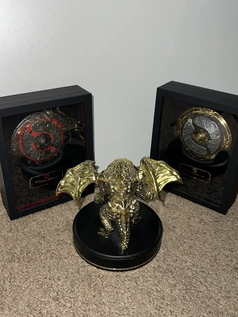 DOTA 2 TI Aegis 2018, 2019 & Baby Roshan CMD Collectibles