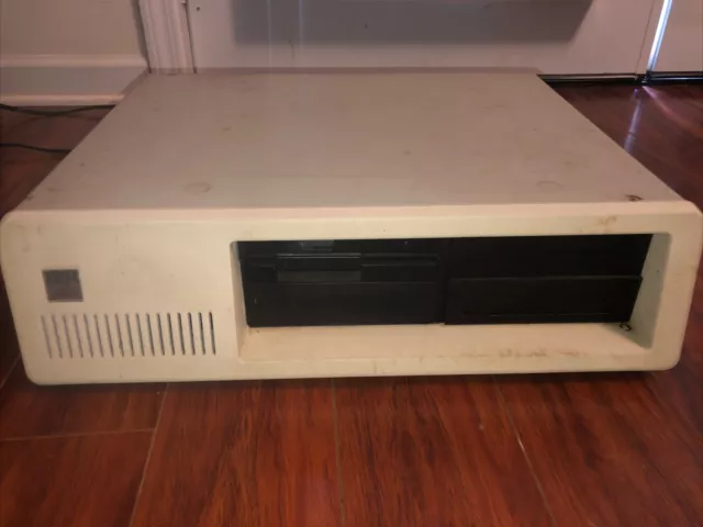 Vintage IBM XT 5160 PC Personal Computer AS IS FOR PARTS OR REPAIR