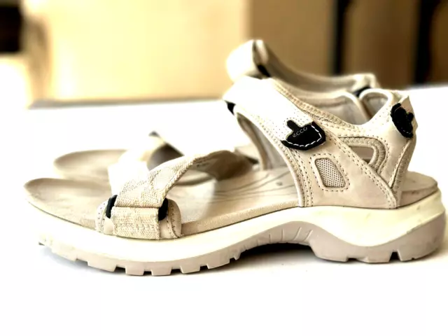 Ecco Offroad Yucatan Sandals Limestone Size 9-9.5 (40) Shoes Strappy