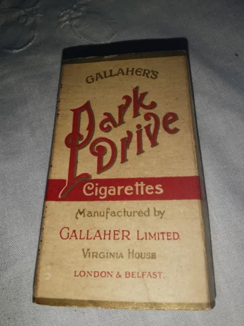 cigarette between middle and ring finger Holding cigarette between fingers hi-res stock photography and images