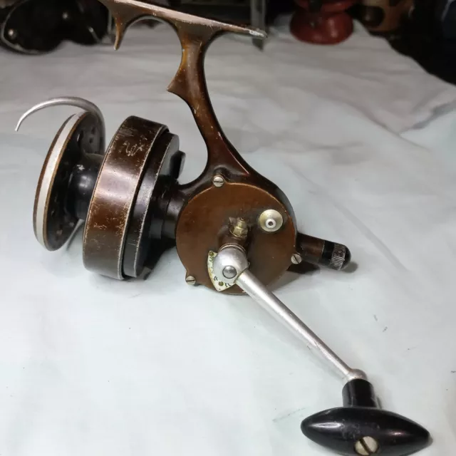 https://www.picclickimg.com/j~MAAOSwyLtmE7uL/Centaure-Pacific-Spinning-Reel-Made-In-France.webp