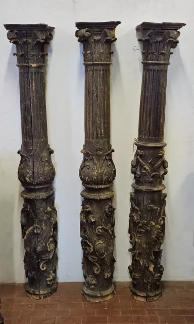 Antiche colonne in legno - XVIII Sec.