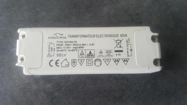 Transformateur électronique SEET 7730 – 10-60W Pour Halogène, Entrée 230V, Sortie 12V