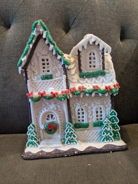 VALERIE PARR HILL Holiday Garland Gingerbread Townhouse White Chocolate ...