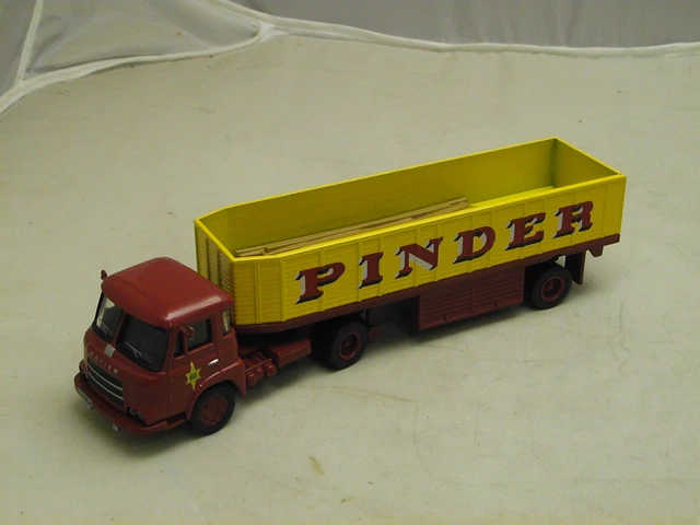 Saviem JL20 Semi-remorque Corgi 1/50 - Transport D'animaux Pinder - Neuf