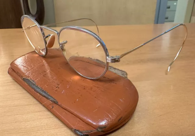 Antique American Optical 1/10 12k GF Eyeglasses with Original Case