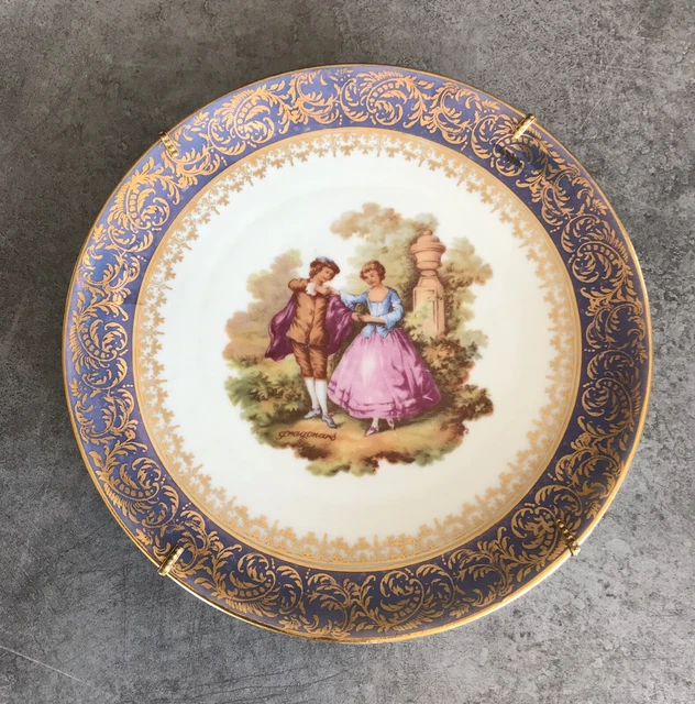 Ancienne ASSIETTE De LIMOGES Murale ou à Poser à décor de scène signé FRAGONARD