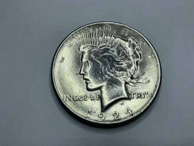 1924 Peace Silver Dollar (Philadelphia Mint) Nice Looking Coin