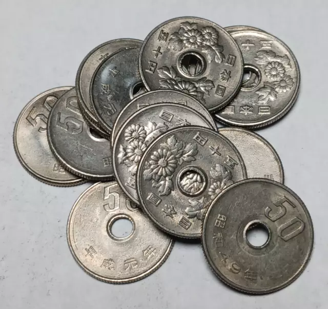 1x Japan 50 Yen - Small Type Random Date - Vintage Japanese Coin - Please Read