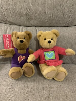Hallmark Teddy Bears Love and Kiss Kiss Bears Plush 10" Magnetic Nose Valentine