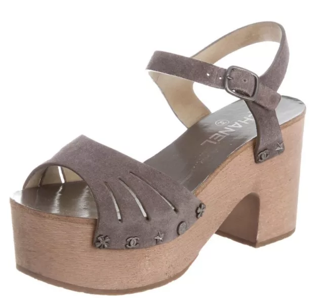 CHANEL Khaki Brown Suede Platform Clog Sandals Shoes w/CC Charms 38 $975