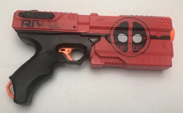 NERF RIVAL KRONOS XVIII-500 DEADPOOL Blaster