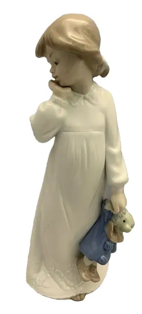 Nao Lladro `My Rag Doll’ 1108 Porcelain Figurine  Ornament