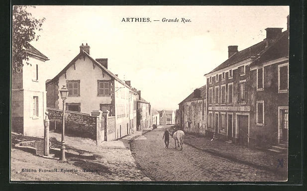 CPA Arthies, Grande Rue, vue de la rue