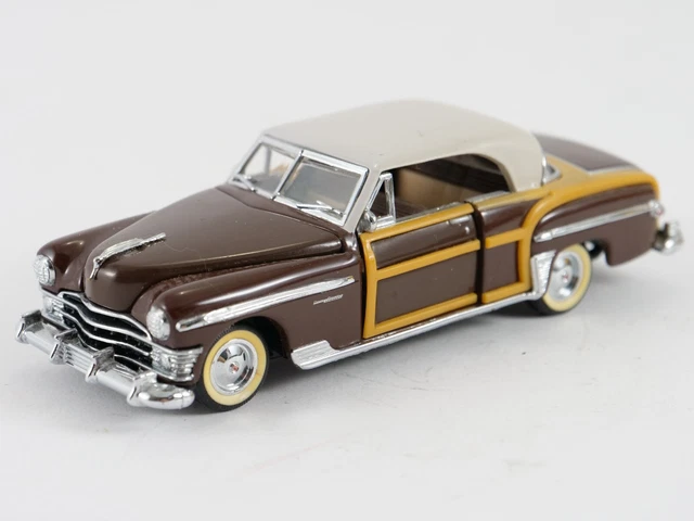 Miniature Vitesse 1/43 Chrysler Town & Country 1947 Marron - Occasion, Sortie De Vitrine, Sans Boîte D'origine