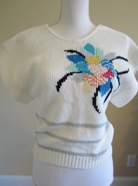 Vtg 80's Round Neck White w/Sequins Short Sleeve Knit Sweater Womens Sz S