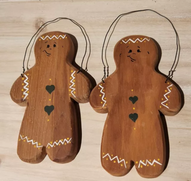 Hanging Gingerbread Men Pair Wood Hand Painted 6" tall, Country Decor