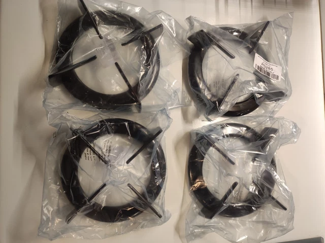 GRIGLIA ARISTON HOTPOINT C00095135 GHISA PICCOLA 21X21X4.5 COMPAT PO740 GRG641 GRIGLIA ARISTON HOTPOINT C00095135 GHISA PICCOLA 21X21X4.5 COMPAT PO740 GRG641