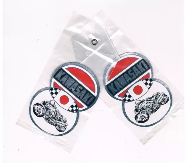 2 anciens  STICKERS -  AUTOCOLLANTS  - KAWASAKI - neufs -  MOTO - 1980