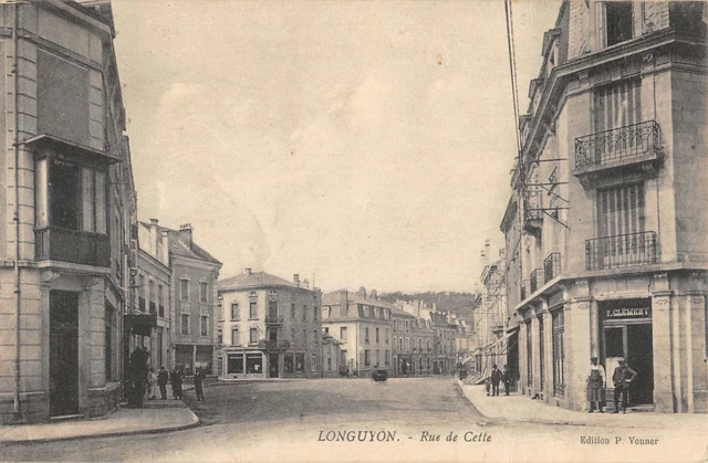 Cpa 54 Longuyon Rue De Ce