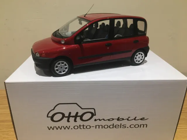 1:18 Motor Otto Fiat Multipla 2001 OT420