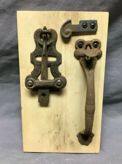 Antique Vintage Cast Iron Thumb latch Door Handle Hardware Set Old 1138-21B