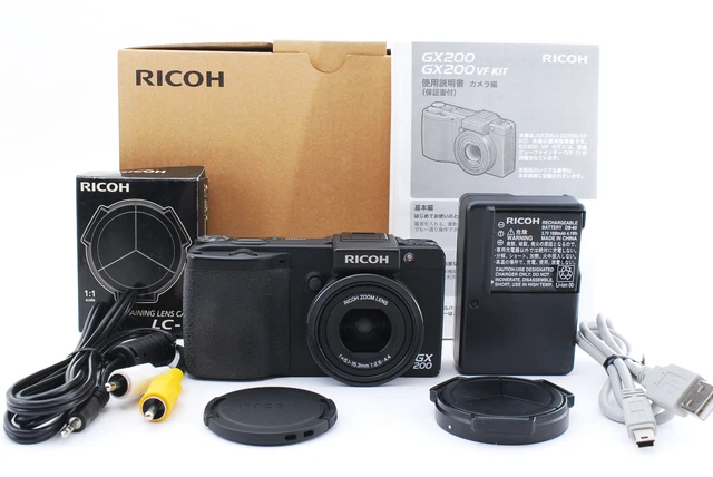 [MINT in Box] Ricoh Caplio GX200 12.1 MP Digital Camera VF-1 Kit From Japan #801
