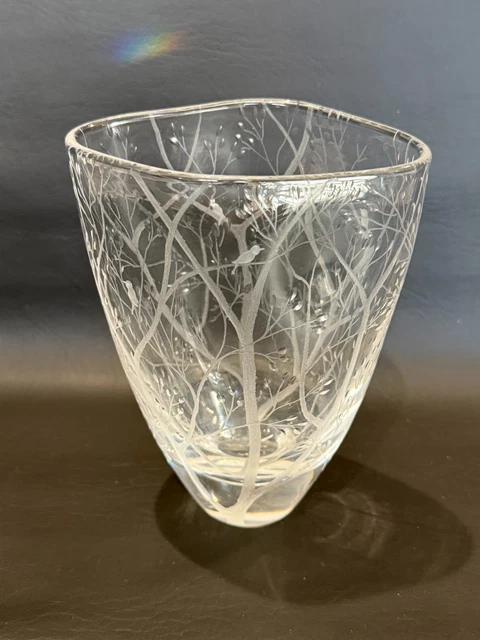 VINTAGE KOSTA BODA ETCHED ART GLASS TEARDROP 10 1/4