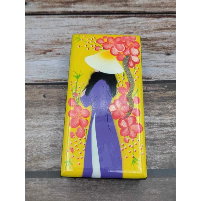 Asian hand painted lacquer jewelry trinket box