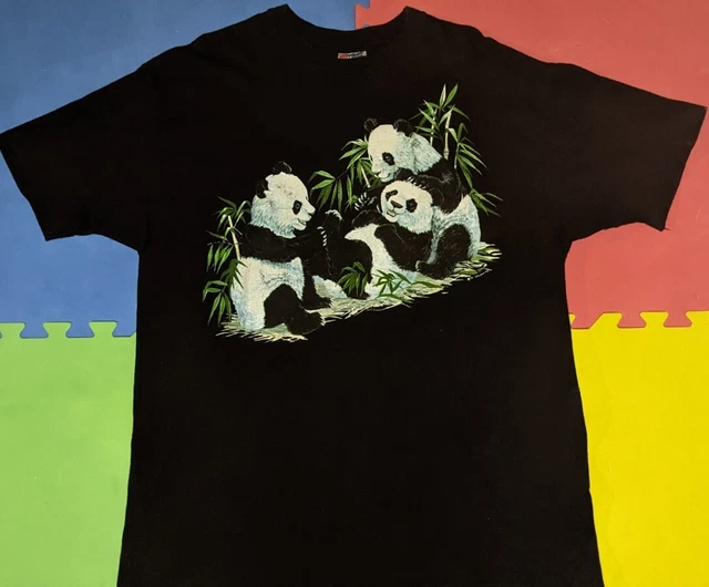 Vtg 90's Panda Bear Family Tshirt Adult XL 23x32 Hanes Beefy Tag MADE IN USA