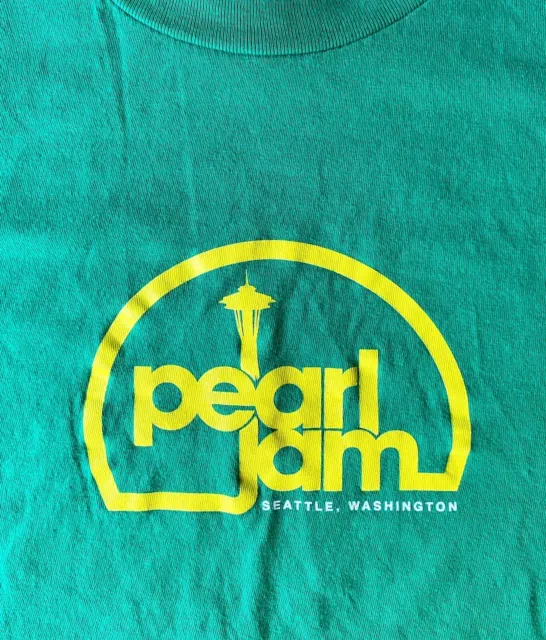Pearl Jam Seattle SuperSonics T-Shirt (Rare) Large