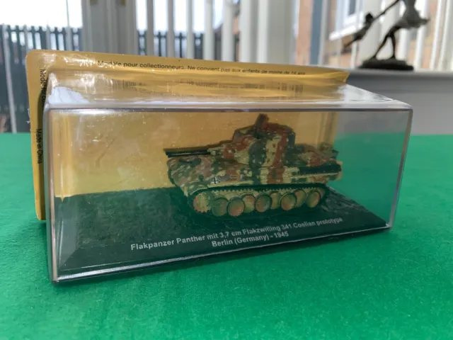 DeAgostini Combat Tanks Collection 1:72 WW2 German Flakpanzer Panther Prototype