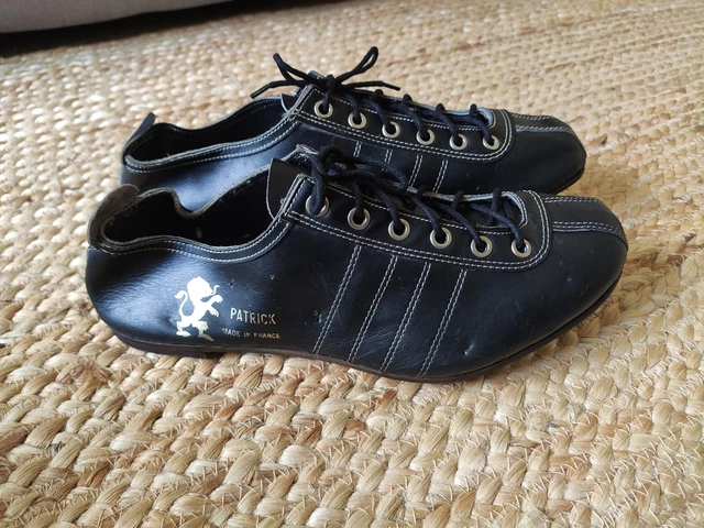 ANCIENNES CHAUSSURES DE foot rugby athlétisme Patrick vintage