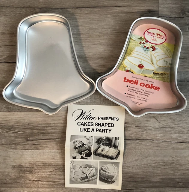 VTG 1971 Wilton Bell Sugar Plum Party Cake 2 Pans Bell Wedding Christmas