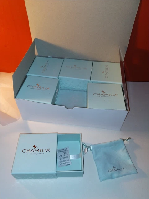 Chamilia jewellery shop