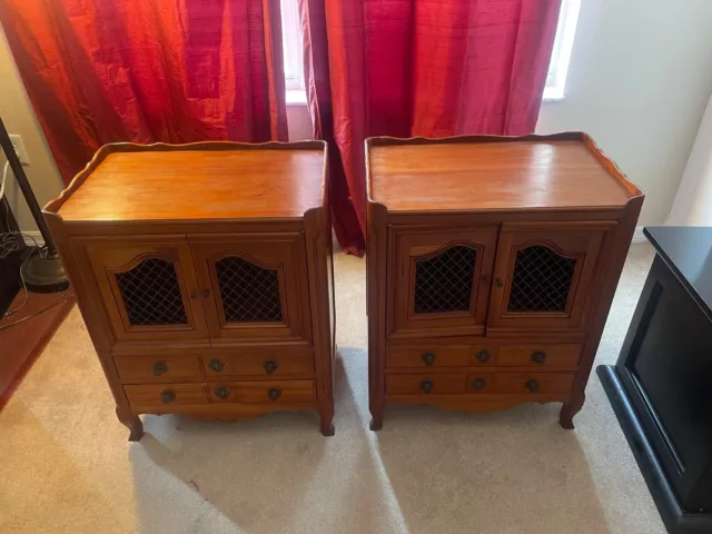 Vintage/Antique John Widdicomb  Pair of End Table/Night Stands