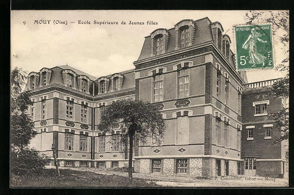 CPA Mouy, Ecole Supérieure de Jeunes filles